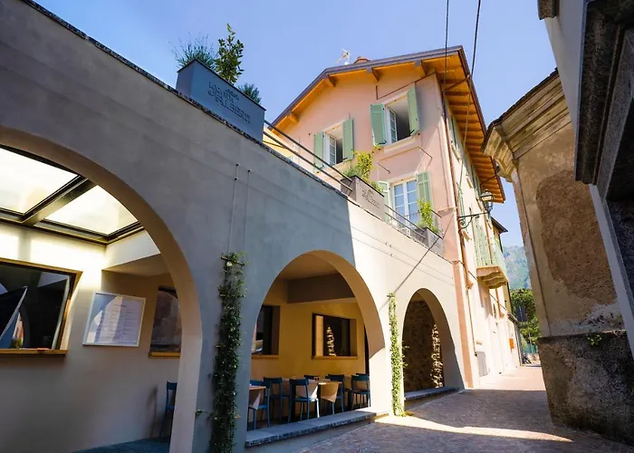Hotell Alberti Mandello del Lario